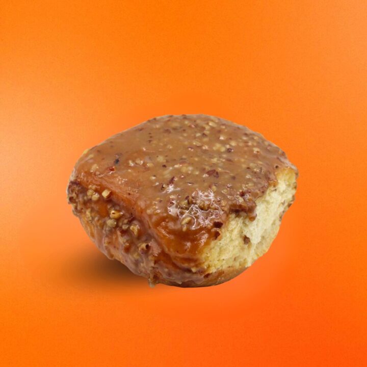 Caramel Roll With Pecans